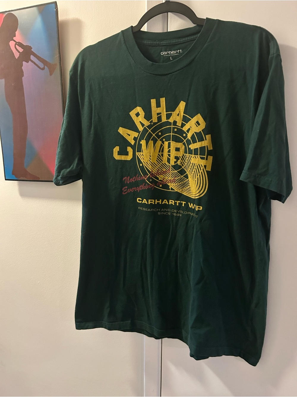 Carhartt WIP Remix Men's Forest Green Graphic Logo T-Shirt - Large